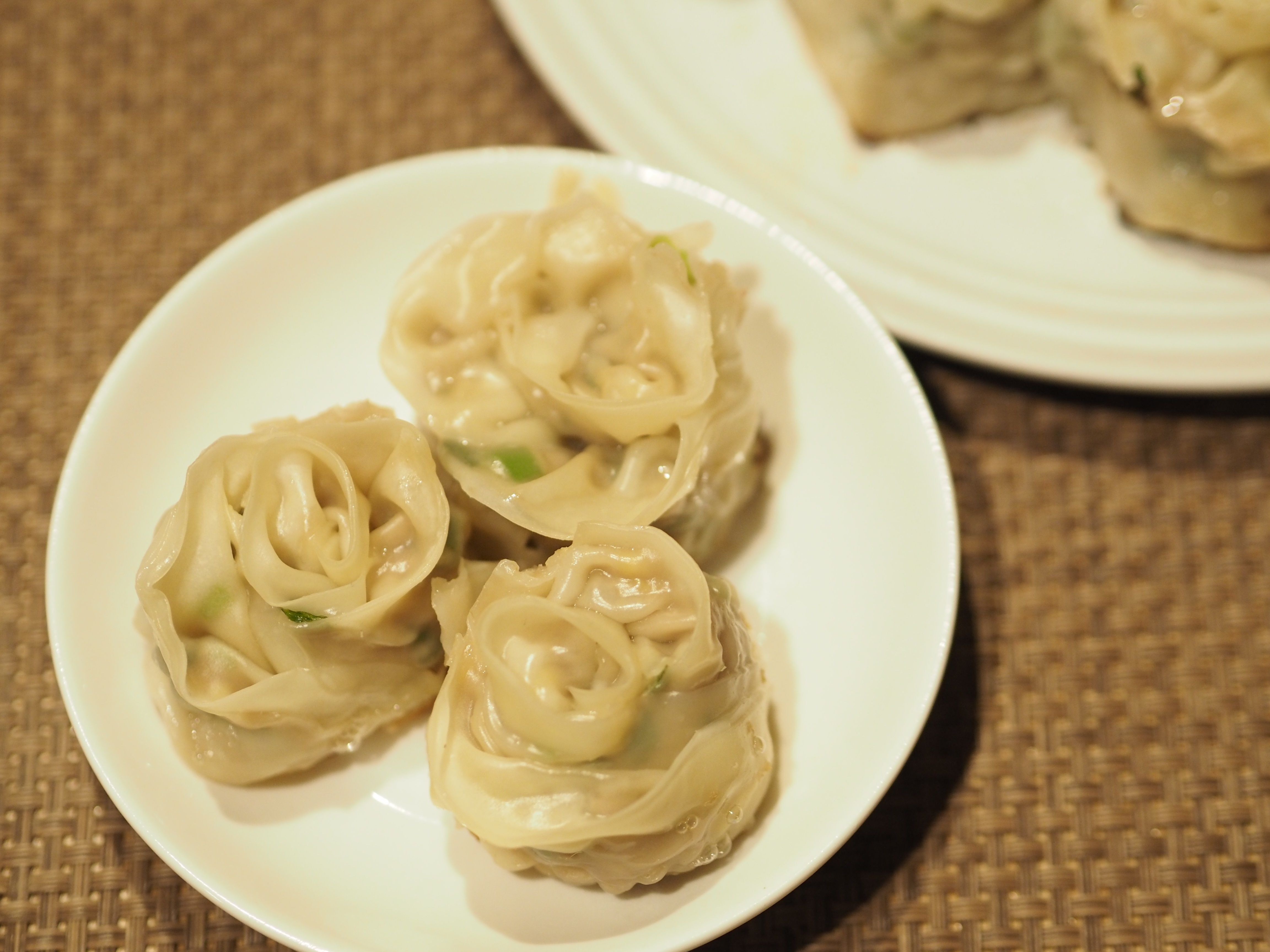 難しさ全くなし！インスタ映え抜群！「薔薇餃子」で食卓が一気に華やかに♪【作ってみた】