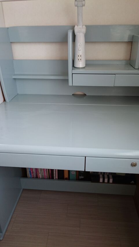 使わなくなった学習机をアトリエ机に可愛くリメイク 暮らしニスタ 使わなくなった学習机をアトリエ机に可愛くリメイク 暮らしニスタ