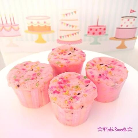 ダイソー製菓材料 用品で ピンク チョコ蒸しパン 暮らしニスタ