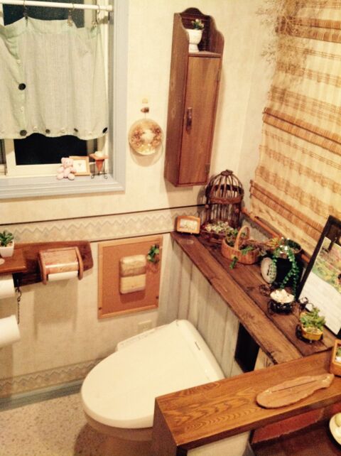 憧れのタンクレス風トイレ Diy 格安1 4材とベニヤ板で大変身 暮らしニスタ