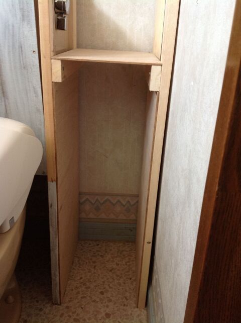 憧れのタンクレス風トイレ Diy 格安1 4材とベニヤ板で大変身 暮らしニスタ 憧れのタンクレス風トイレ Diy 格安1 4材とベニヤ板で大変身 暮らしニスタ