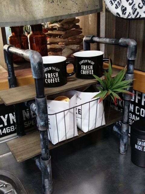 塩ビパイプ棚を使って男前キッチンコーナーの作り方 暮らしニスタ 塩ビパイプ棚を使って男前キッチンコーナーの作り方 暮らしニスタ