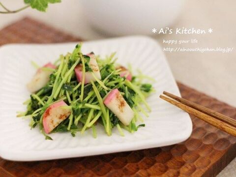 簡単彩りレシピ お弁当のおかずにおすすめの豆苗とかまぼこ炒め 暮らしニスタ