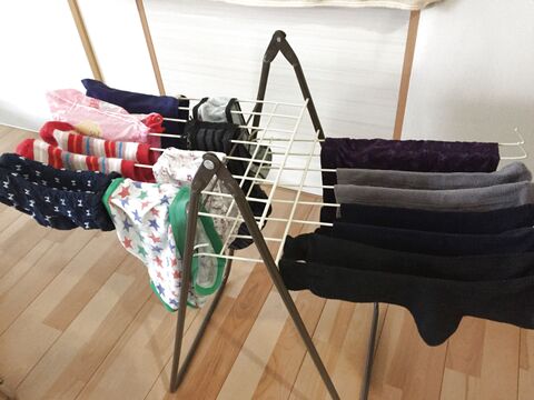 1 冬 下着靴下編 我が家の洗濯物の干し方 暮らしニスタ 1 冬 下着靴下編 我が家の洗濯物の干し方 暮らしニスタ