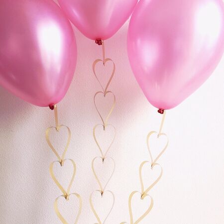 手作りバレンタインバルーン♪風船と画用紙で簡単！