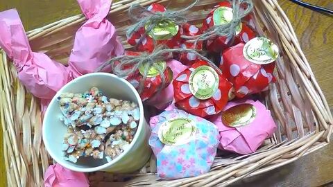 プチギフトのラッピング 丸くて小さいものの包み方 暮らしニスタ プチギフトのラッピング 丸くて小さいものの包み方 暮らしニスタ