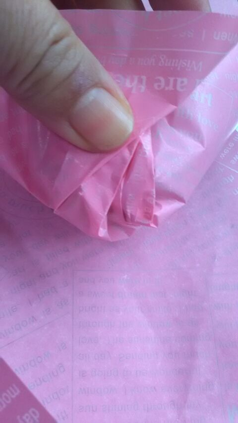 プチギフトのラッピング 丸くて小さいものの包み方 暮らしニスタ プチギフトのラッピング 丸くて小さいものの包み方 暮らしニスタ