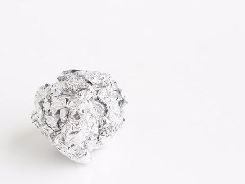 陶器の底でも研げる 包丁の簡単な研ぎ方 暮らしニスタ 陶器の底でも研げる 包丁の簡単な研ぎ方 暮らしニスタ