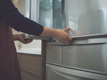 もし停電したら冷蔵庫の中身はどれくらいもつの？冷蔵庫の停電対策を知ろう