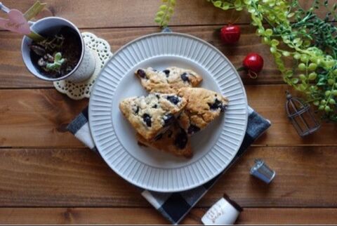 ホットケーキミックスでブルーベリー入りスコーン 暮らしニスタ