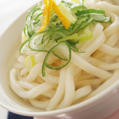 寒い日もぽっかぽか♪「あったかゆずうどん」