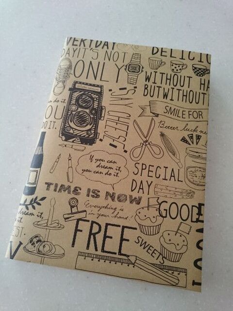 ブックカバーの作り方アイデア10選 お気に入りがあれば 読書はもっと楽しくなる 暮らしニスタ