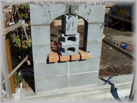 ステップ8 塗り壁フェンスdiy ブロック積 その 花置台の造り方 暮らしニスタ ステップ8 塗り壁フェンスdiy ブロック積 その 花置台の造り方 暮らしニスタ