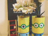 ボタニカル女子必見！栄養ドリンクの瓶がミニオンの一輪挿しに✨