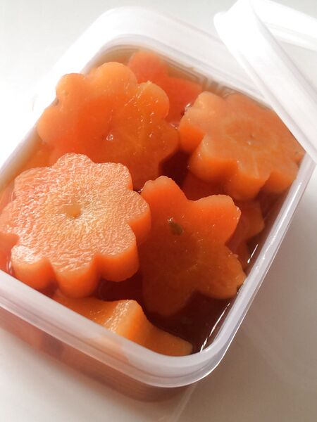 お弁当やおかずに便利な彩り 花型にんじん 暮らしニスタ お弁当やおかずに便利な彩り 花型にんじん 暮らしニスタ