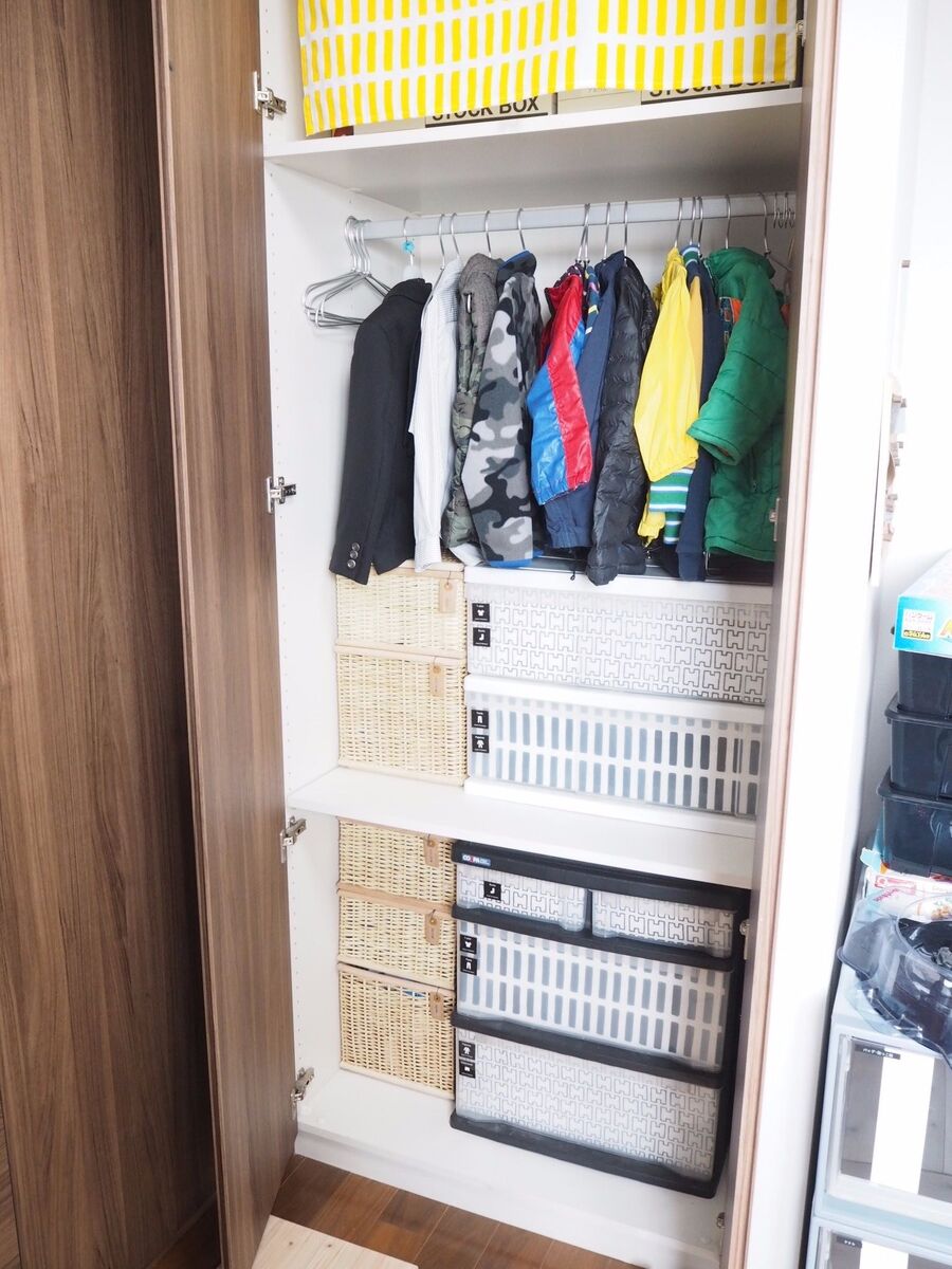 便利グッズをフル活用 子供服を上手に収納するアイデア 暮らしニスタ 便利グッズをフル活用 子供服を上手に収納するアイデア 暮らしニスタ