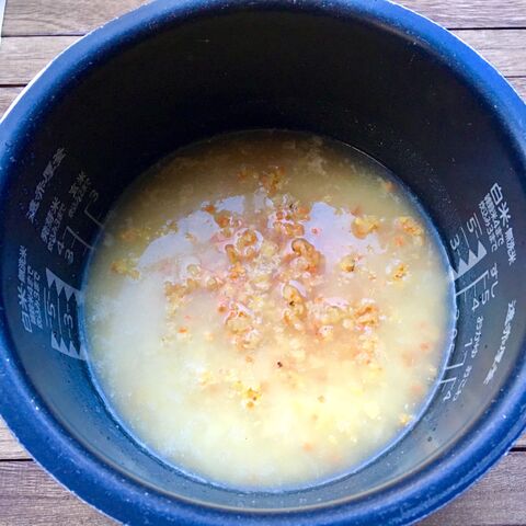 コストコのグリルチキンレッグをリメイク 炊き込みピラフ 野菜スープ 暮らしニスタ コストコのグリルチキンレッグをリメイク 炊き込みピラフ 野菜スープ 暮らしニスタ