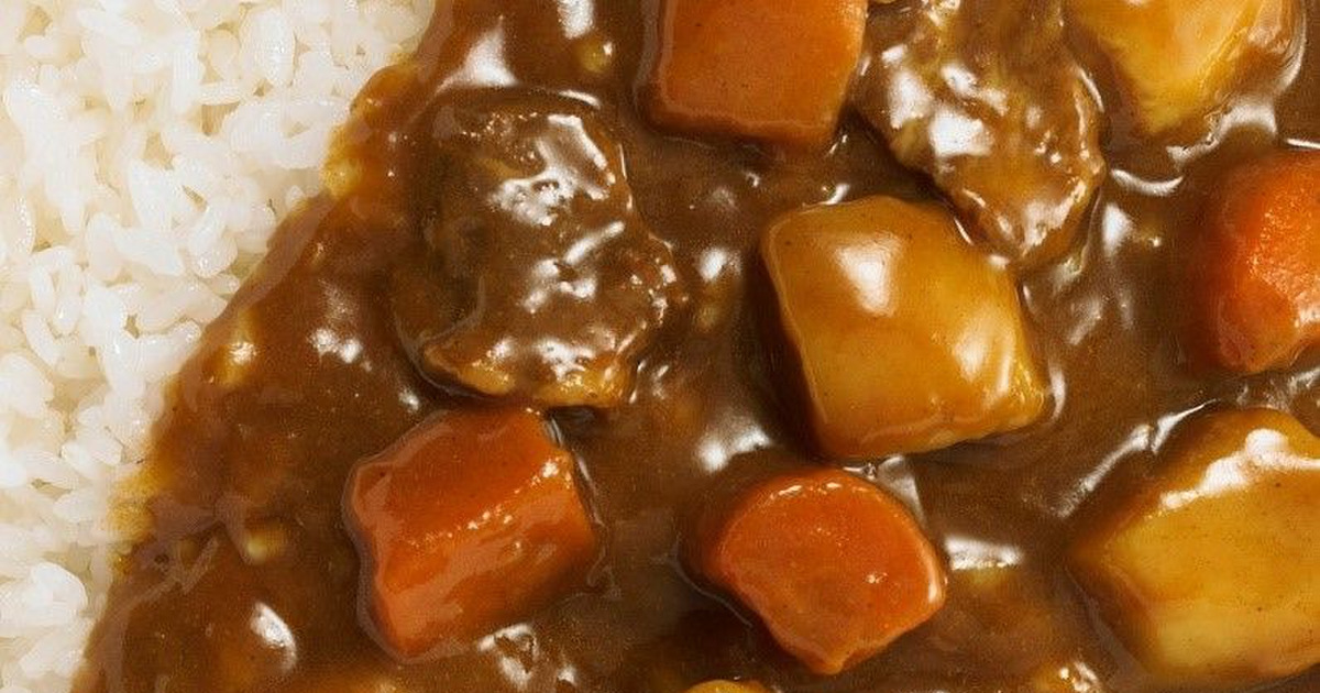 カレー対決 東はポーク 西はチキンに軍配 あなたが好きなのはどっち 暮らしニスタ