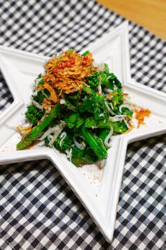 人気で簡単 菜の花レシピ26選 マヨネーズを使ったレシピや炒め料理も 暮らしニスタ