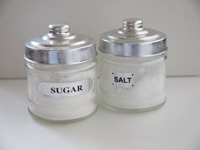 ＜料理のさしすせそ＞砂糖、塩を入れる順番とその理由は？