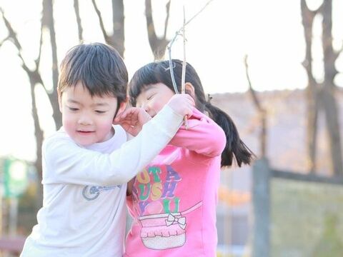 子どもがお友達を噛んでしまった 噛みつきの 原因 と 対処法 暮らしニスタ 子どもがお友達を噛んでしまった 噛みつきの 原因 と 対処法 暮らしニスタ