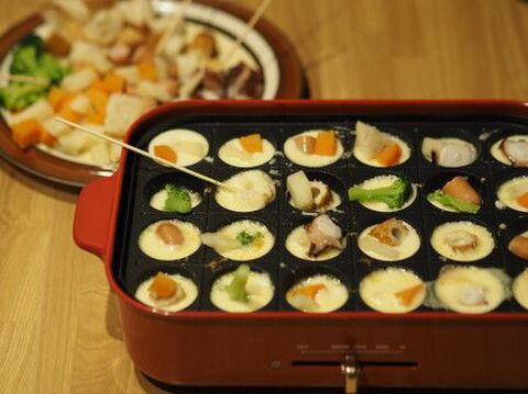 たこ焼き器 でおうち時間を楽しもう おつまみからスイーツまでアレンジレシピ20選 暮らしニスタ