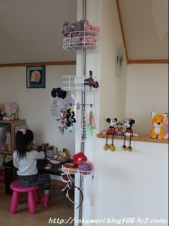 突っ張り棒 を縦に使えば活用度up 驚きの便利アイデア集 暮らしニスタ 突っ張り棒 を縦に使えば活用度up 驚きの便利アイデア集 暮らしニスタ