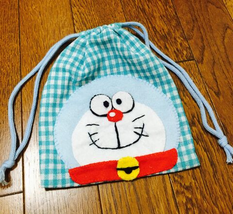 入学準備 オール100均 手作りアップリケで差を付けよう オリジナル巾着の作り方 暮らしニスタ 入学準備 オール100均 手作りアップリケで差を付けよう オリジナル巾着の作り方 暮らしニスタ