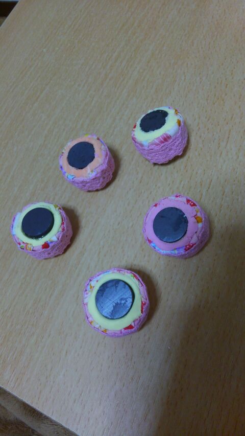 ペットボトルの蓋とハギレでかわいいマグネット 暮らしニスタ ペットボトルの蓋とハギレでかわいいマグネット 暮らしニスタ