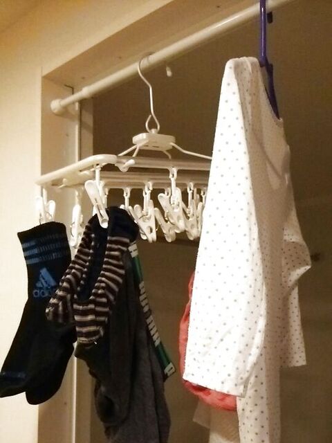 デッドスペースを活かせる 突っ張り棒ですっきり収納アイデア50選 暮らしニスタ デッドスペースを活かせる 突っ張り棒ですっきり収納アイデア50選 暮らしニスタ