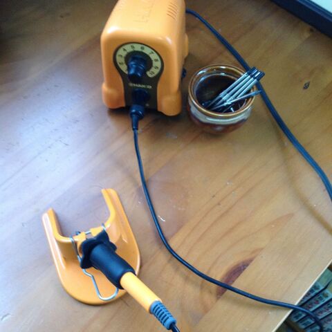 100均リメイク ハンダゴテでスイッチプレートをオシャレに大変身 暮らしニスタ 100均リメイク ハンダゴテでスイッチプレートをオシャレに大変身 暮らしニスタ