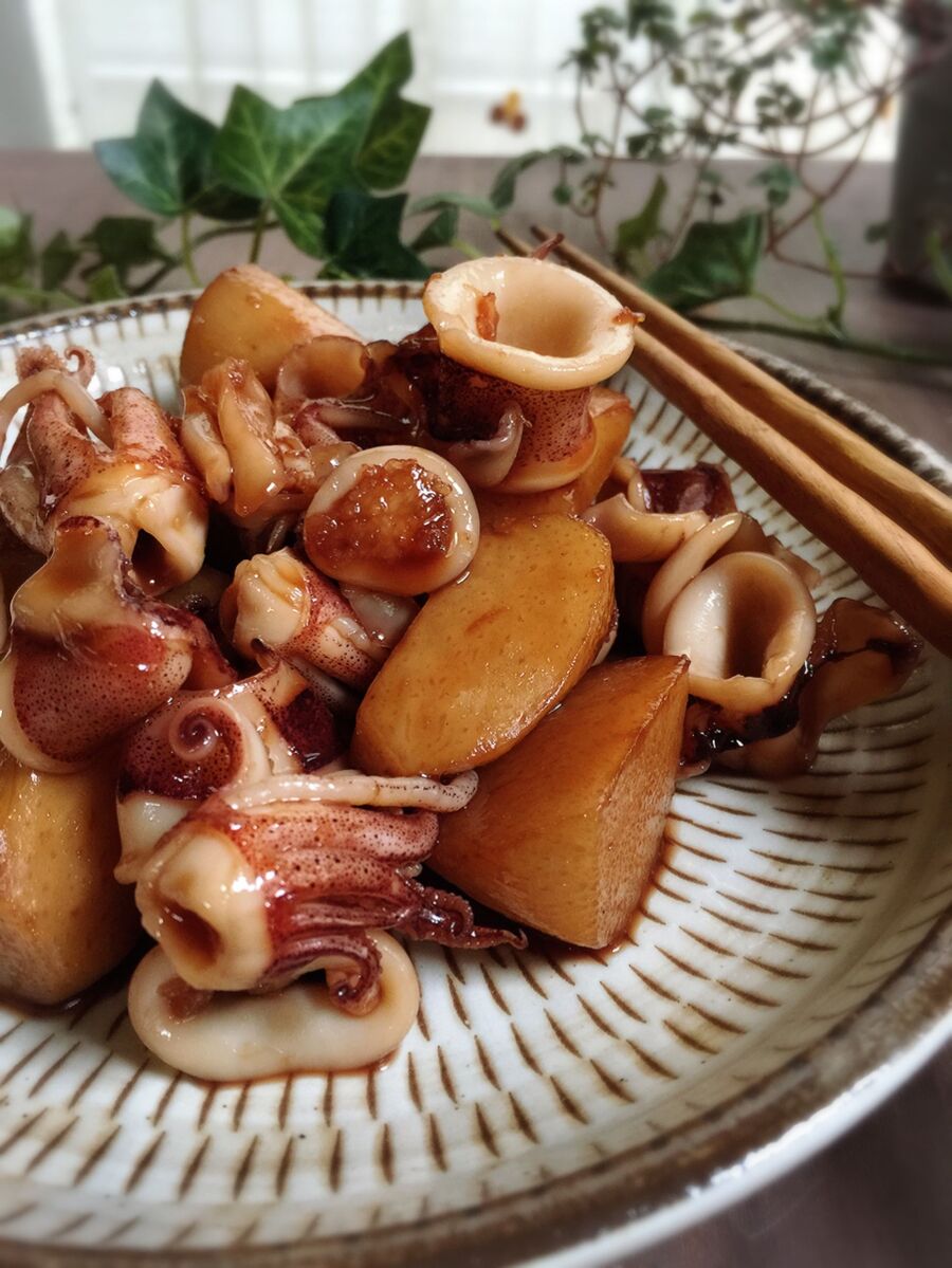 プリっぷり ヒイカと里芋の煮付け 暮らしニスタ プリっぷり ヒイカと里芋の煮付け 暮らしニスタ