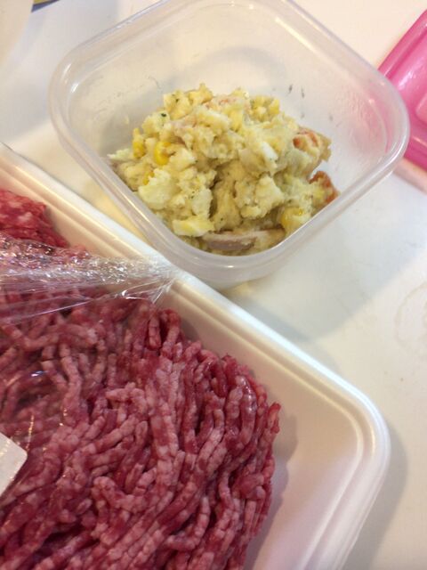 ポテサラにちょい足しちょい焼きで明日のお弁当に 暮らしニスタ ポテサラにちょい足しちょい焼きで明日のお弁当に 暮らしニスタ