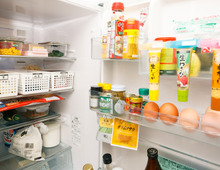コジマジックの100均収納術で冷蔵庫のすき間を徹底活用！