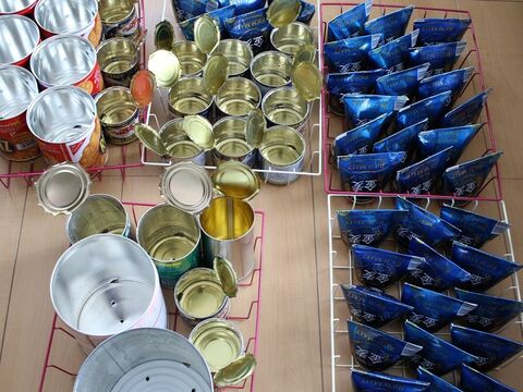 大人気 多肉と相性抜群 リメ缶 リメ鉢の作り方 暮らしニスタ 大人気 多肉と相性抜群 リメ缶 リメ鉢の作り方 暮らしニスタ