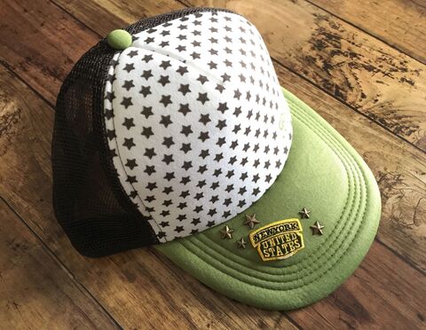 ダイソーcapアレンジ アイロンワッペンでオシャレ度up 暮らしニスタ