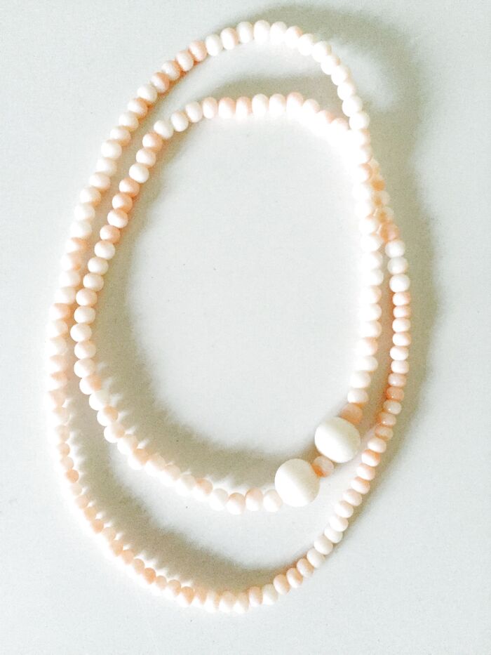 珊瑚の数珠をネックレスにリメイク