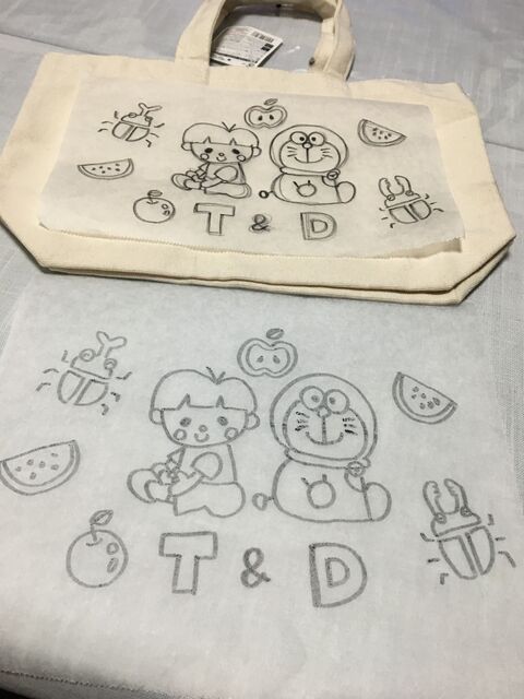 100均トートバッグをリメイク ドラえもんとコラボデザイン 暮らしニスタ 100均トートバッグをリメイク ドラえもんとコラボデザイン 暮らしニスタ