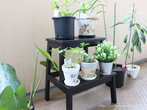 Ikeaのステップスツールをプラントスタンドに 暮らしニスタ Ikeaのステップスツールをプラントスタンドに 暮らしニスタ