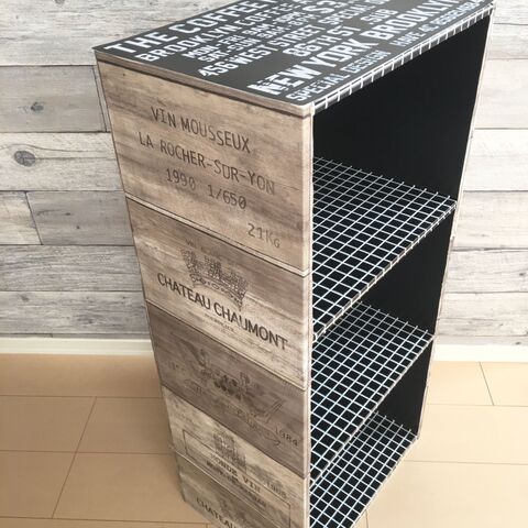 セリアの人気ブラックタイルシートと壁紙でカラーボックスをリメイク 暮らしニスタ セリアの人気ブラックタイルシートと壁紙でカラーボックスをリメイク 暮らしニスタ