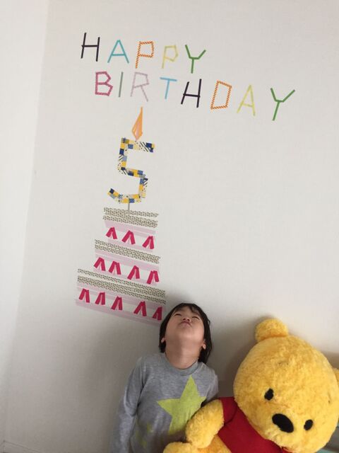 マステで簡単 壁にフォトスポットを 暮らしニスタ