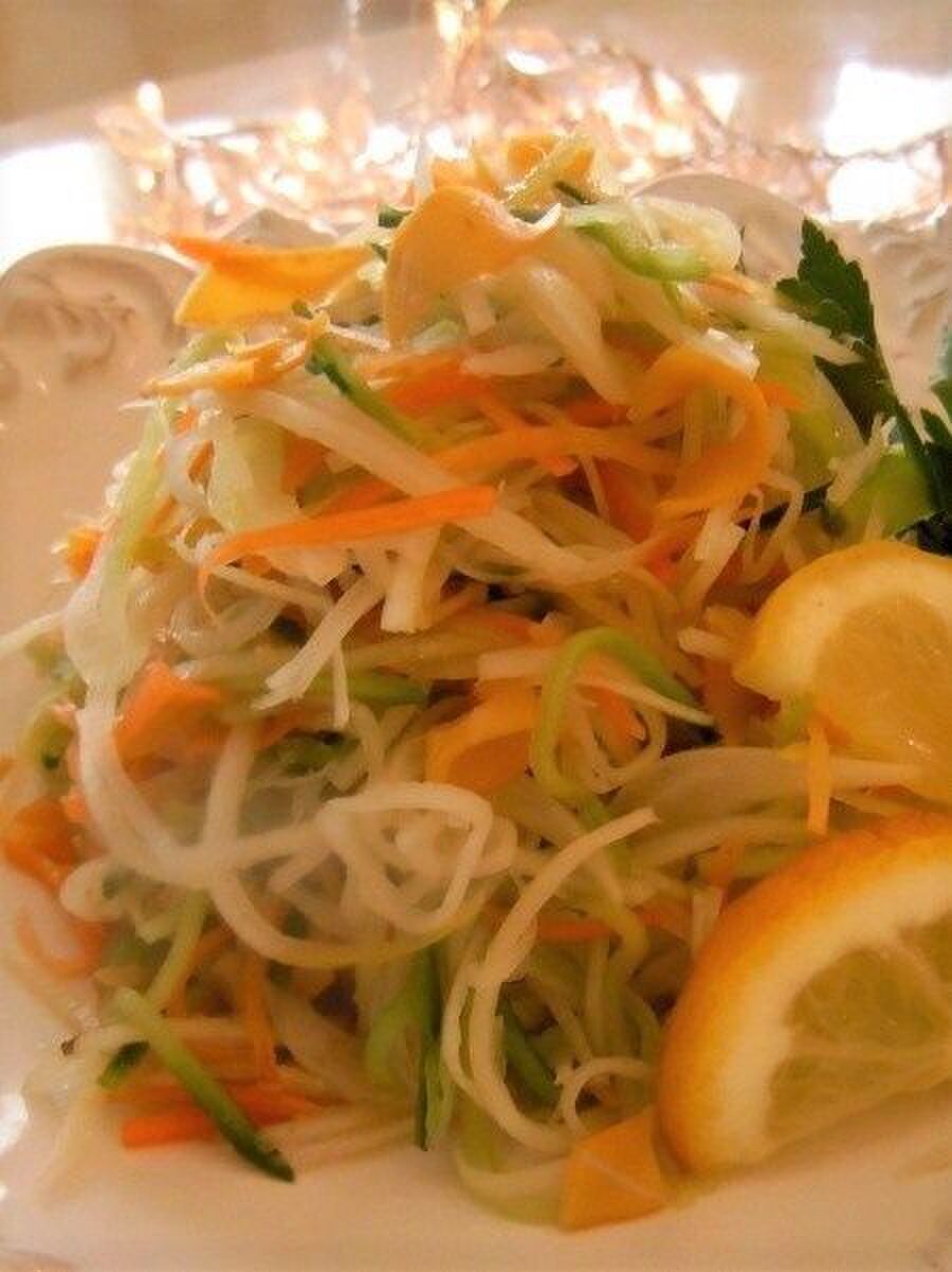 我が家の定番 イカの燻製入りの大根サラダ 暮らしニスタ