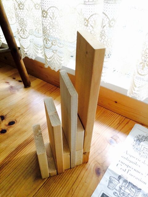 Diyで残る端材でカタログスタンドを作ろう 暮らしニスタ