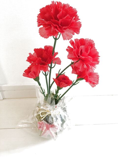 可愛い空き瓶を花瓶に 母の日のプレゼント 暮らしニスタ