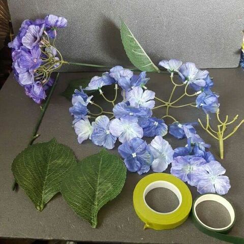 100均の造花で作ったアジサイの鉢植えを紹介します 暮らしニスタ 100均の造花で作ったアジサイの鉢植えを紹介します 暮らしニスタ