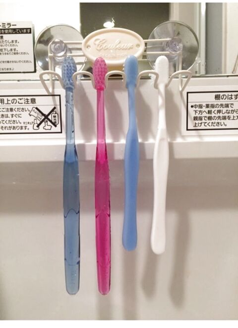 セリアのお品で解決した歯ブラシと歯磨き粉収納 暮らしニスタ セリアのお品で解決した歯ブラシと歯磨き粉収納 暮らしニスタ