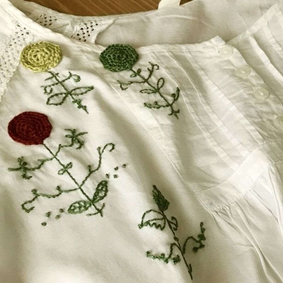 タンスの肥やしのブラウスを刺繍でリメイク 暮らしニスタ