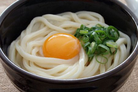 卵が味のまとめ役 手軽においしいうどんのレシピ50選 暮らしニスタ