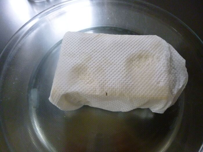 Step1　木綿豆腐の水切り。