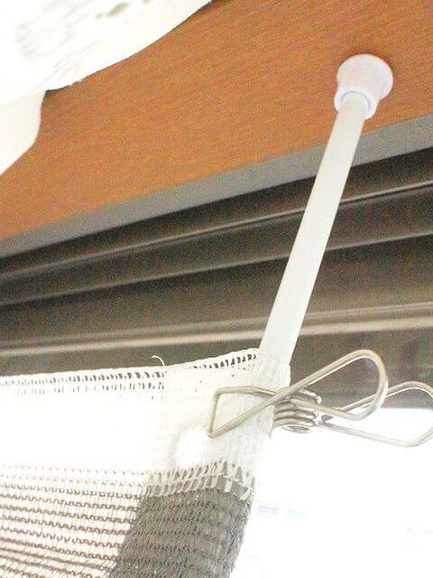 節電と目隠し ダイソーのウインドオーニング 突っ張り棒で猛暑対策 暮らしニスタ 節電と目隠し ダイソーのウインドオーニング 突っ張り棒で猛暑対策 暮らしニスタ